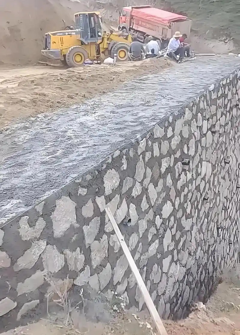 淮安淮阴区边坡加固